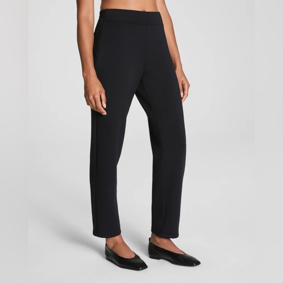 SPANX Pants - SPANX AirEssentials Slim Straight Pant, Very Black, Size Large